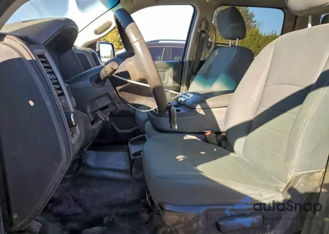 2018 Ram 1500 St z USA, uszkodzony, nr VIN 1C6RR7ST7JS309023